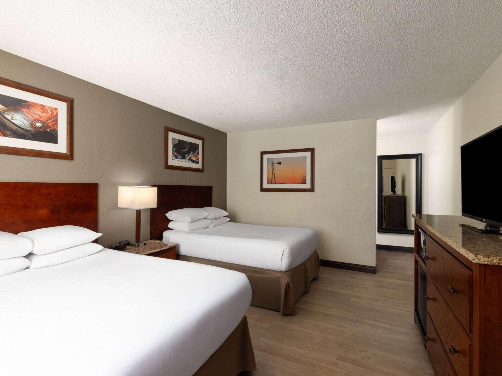 Ramada By Wyndham Elko Hotel At Stockmen'S Casino Exterior foto
