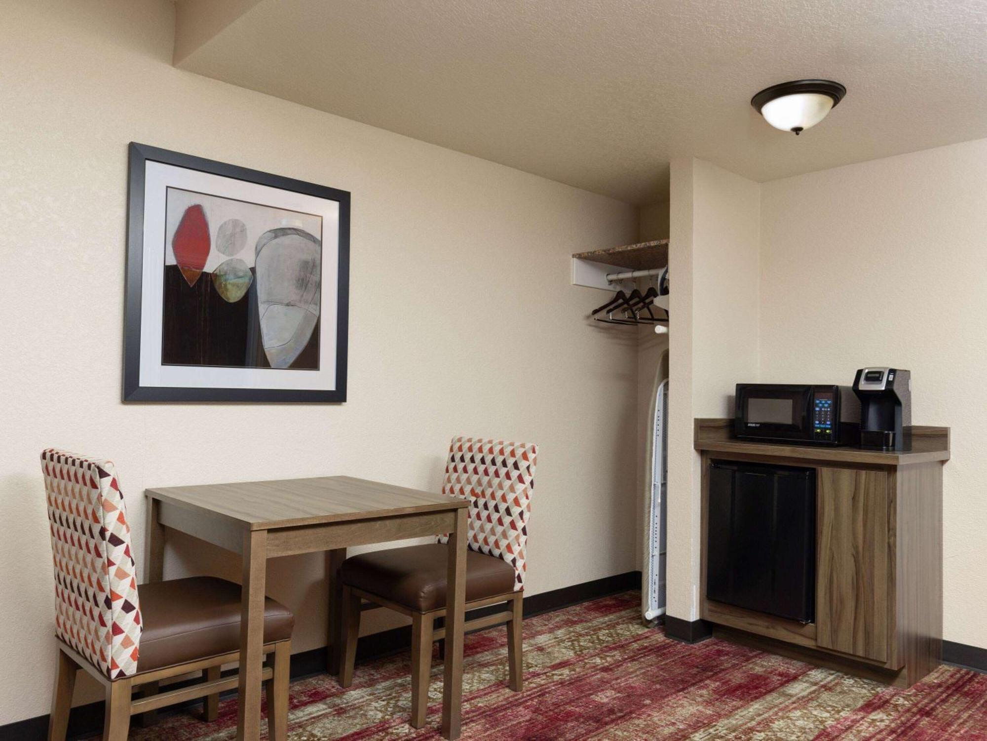 Ramada By Wyndham Elko Hotel At Stockmen'S Casino Exterior foto