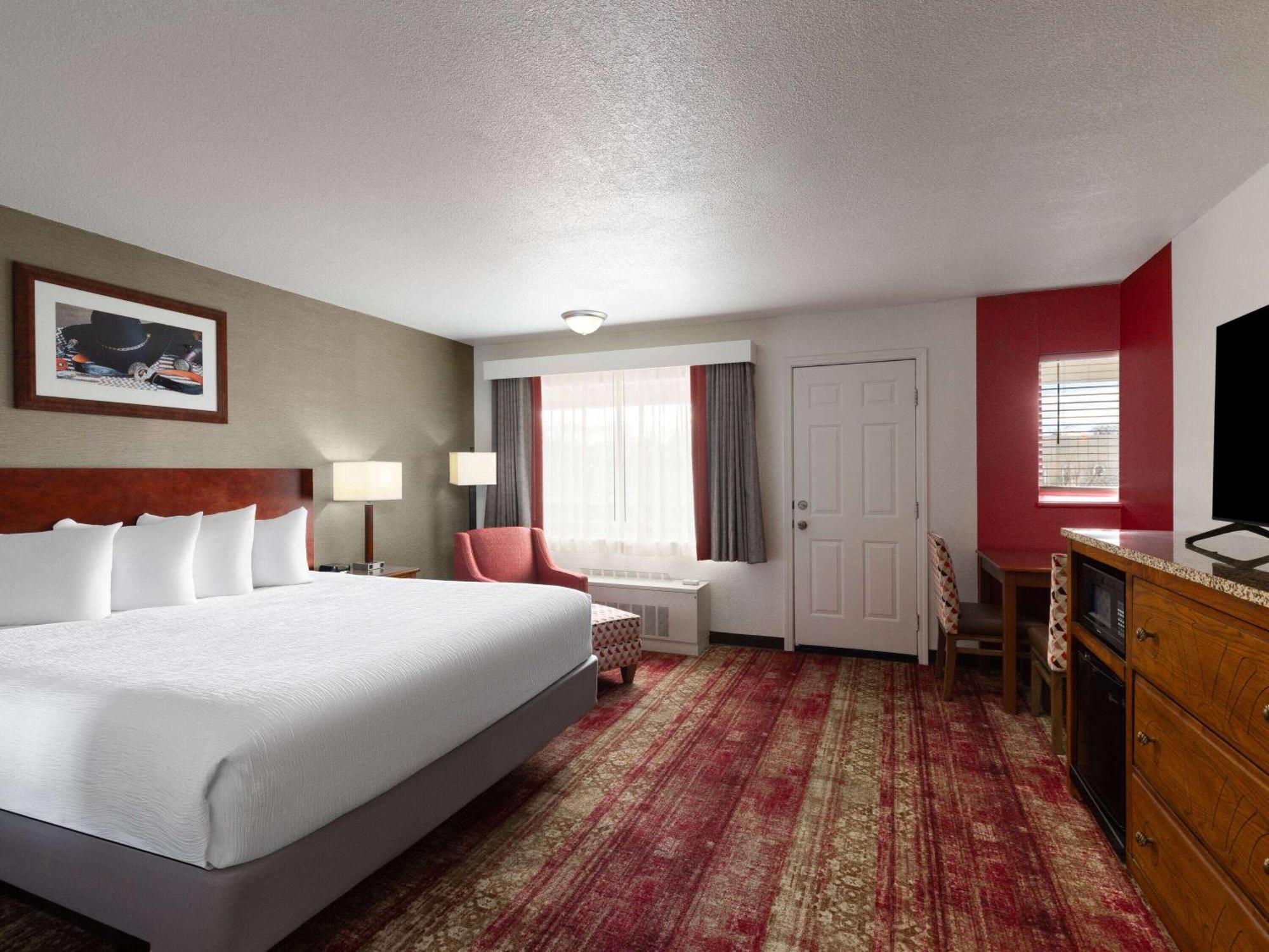 Ramada By Wyndham Elko Hotel At Stockmen'S Casino Exterior foto