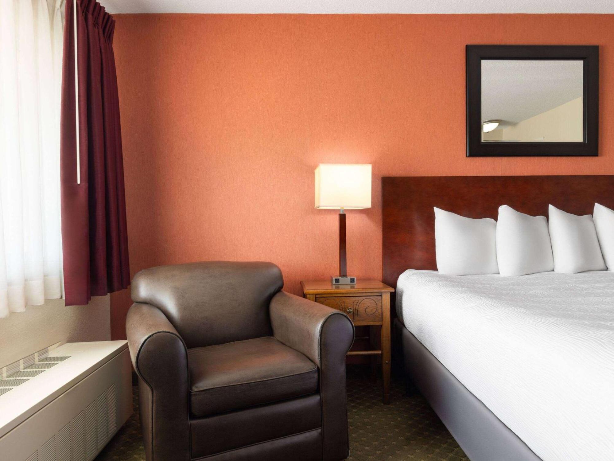 Ramada By Wyndham Elko Hotel At Stockmen'S Casino Exterior foto